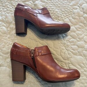 Clarks Brown Leather Block Heel Zip Ankle Shoes